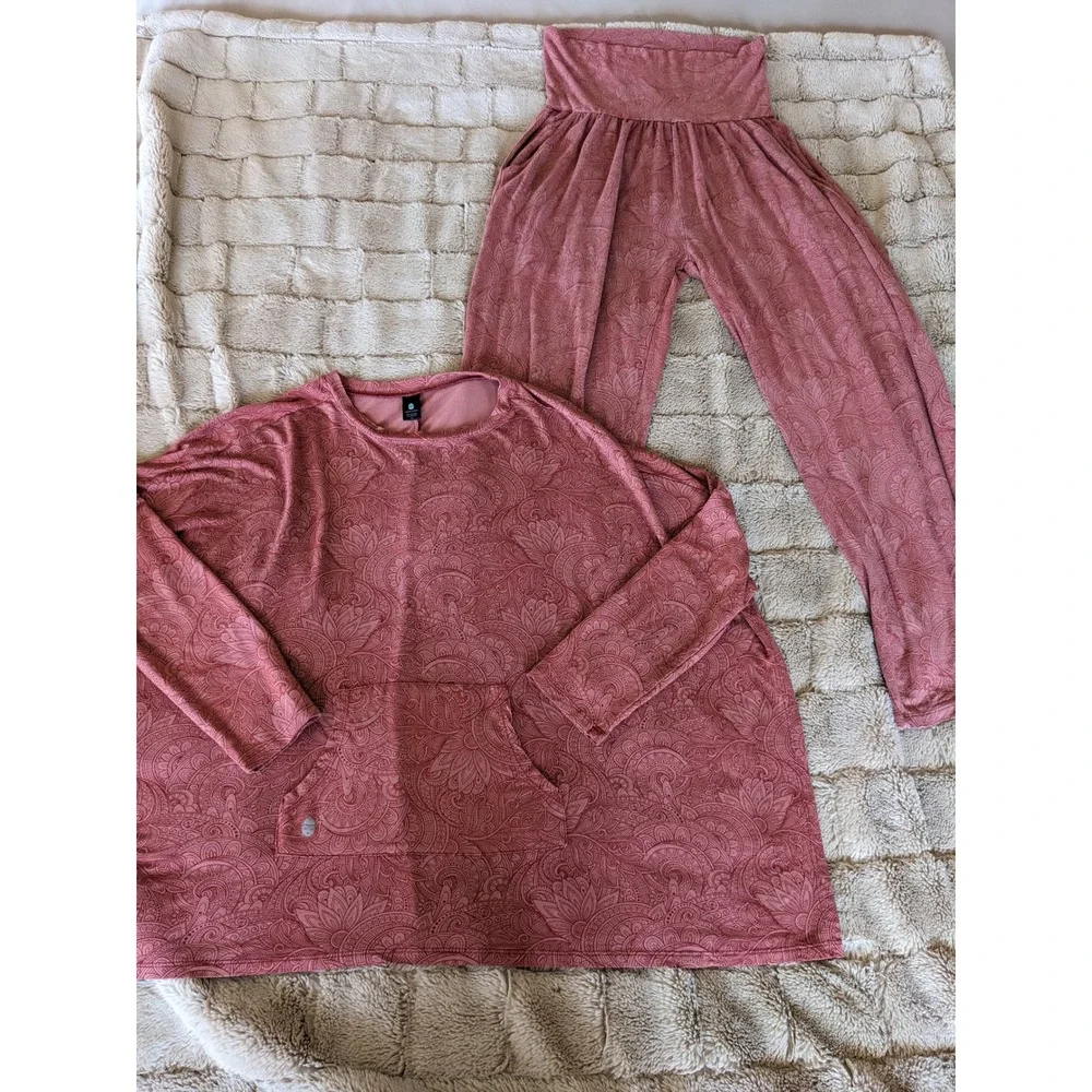Slightly Buddha Bamboo Lounge Set Pink Paisley Tunic & Harem Pants OS